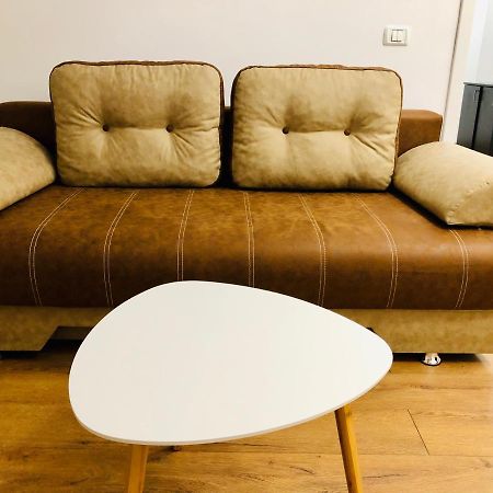 Ultra-Central Apartment Just In Union Squere تيميشورا المظهر الخارجي الصورة