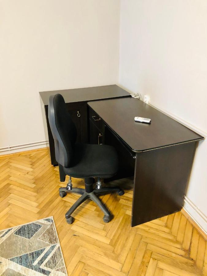 Ultra-Central Apartment Just In Union Squere تيميشورا المظهر الخارجي الصورة