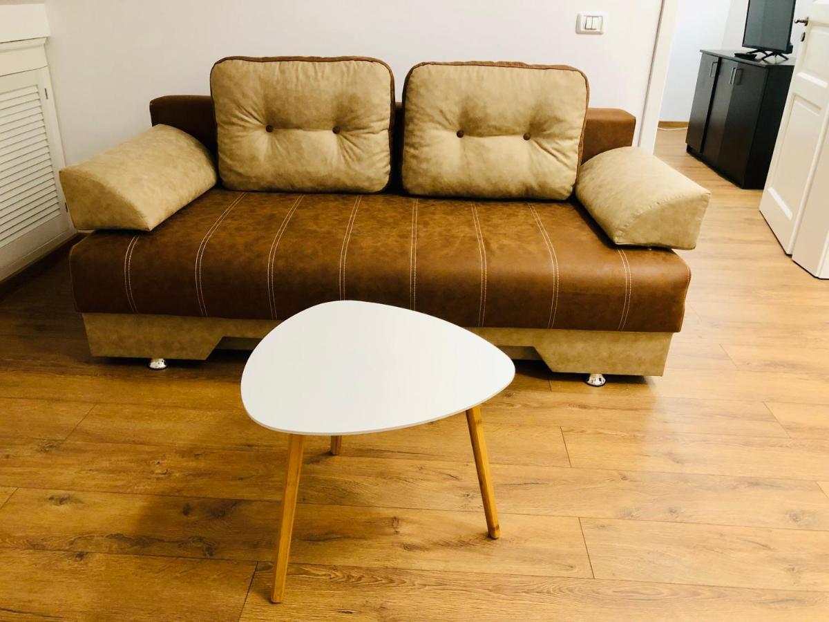 Ultra-Central Apartment Just In Union Squere تيميشورا المظهر الخارجي الصورة